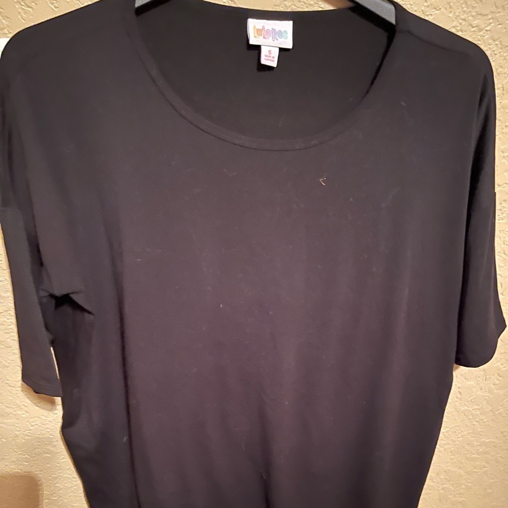 *ALL LULAROE BOGO 50% OFF* Irma Tunic Small